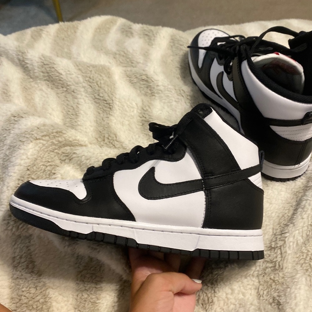 Womens dunk highs in black and white